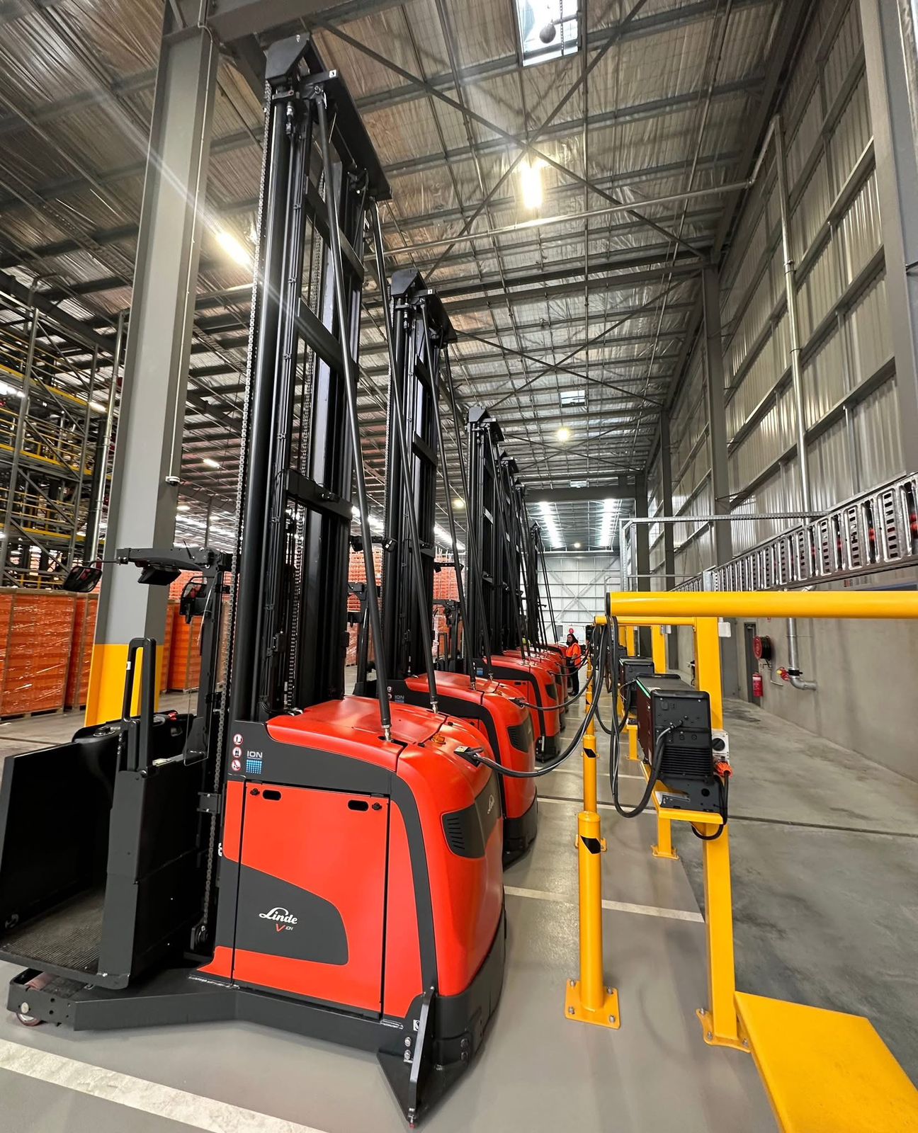 Chariots élévateurs en entrepôt – Trans Limag